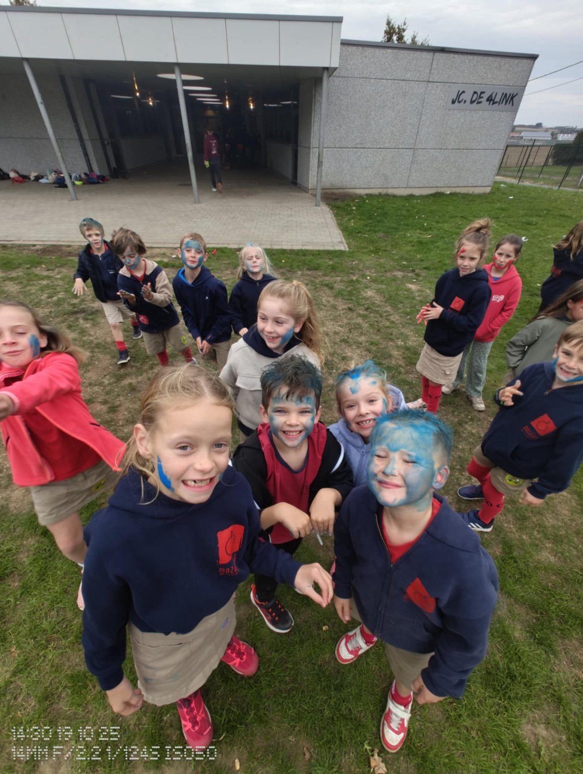 566247264 1255352199963255 443460367217207784 n